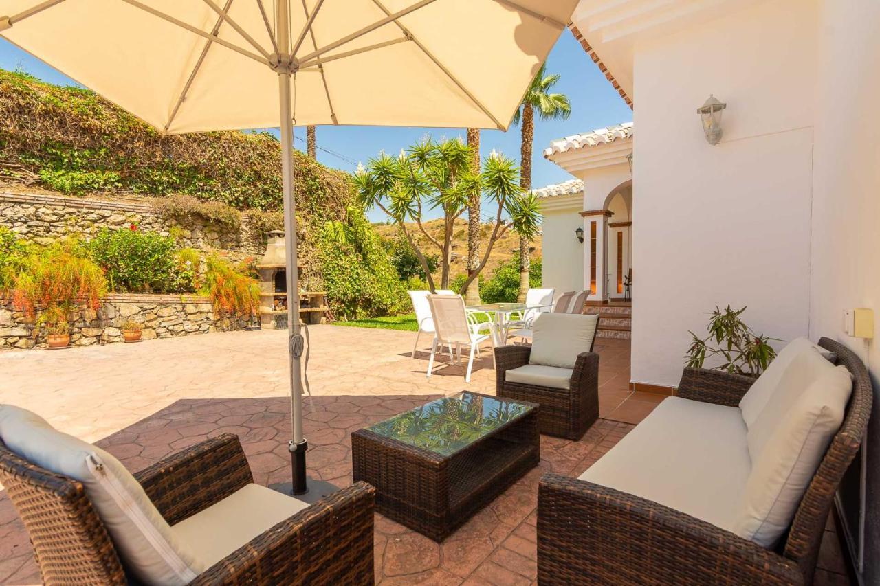 Villa Andalucia: Cerca De Todo, Intimidad Y Espacio Nerja Exterior photo